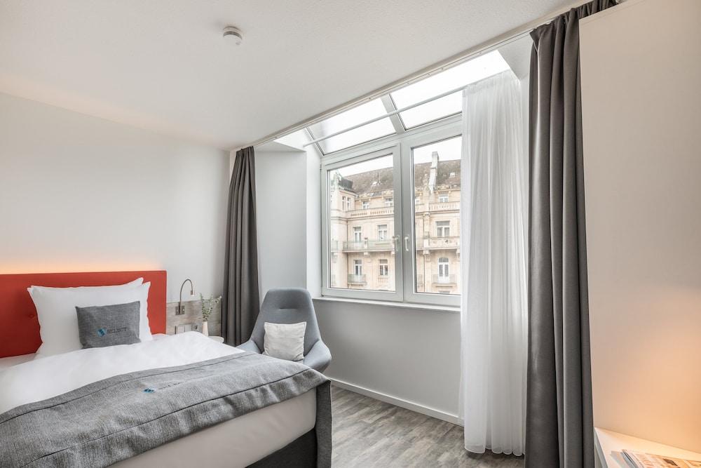 Select Hotel Wiesbaden City Luaran gambar